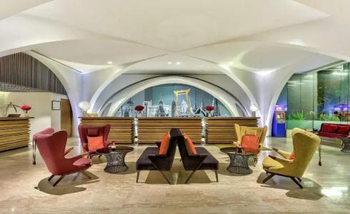 DoubleTree by Hilton Sukhumvit - 19