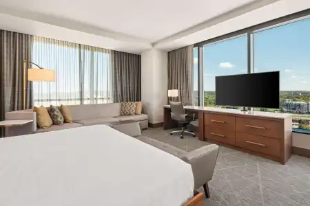 DoubleTree by Hilton Rochester Mayo Clinic Area - 63