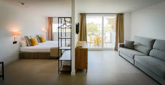 Vistasol Apartments - 9