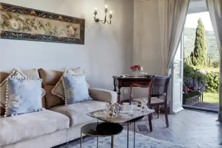 Il Falconiere - 96
