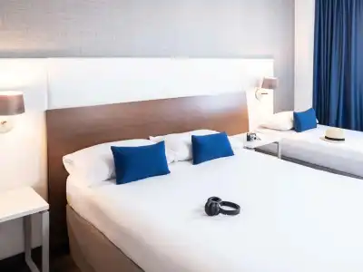 ibis Styles A Coruña - 30