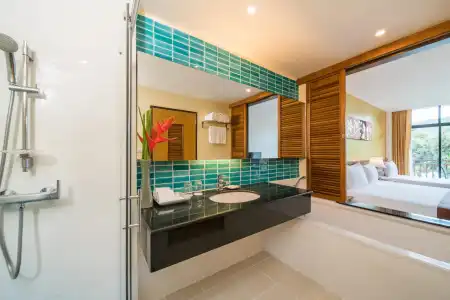 Naithonburi Beach Resort - 32