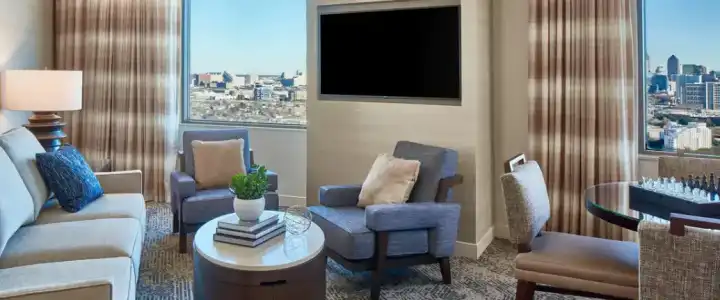 Renaissance Dallas - 77