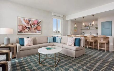 del Coronado, Curio Collection by Hilton - 155