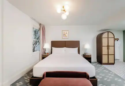 Artmore - Midtown - 5