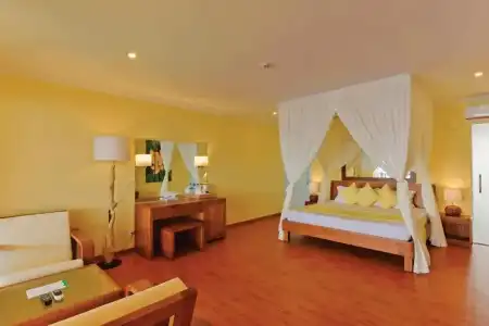 Dreamland Unique Sea and Lake Resort Spa - 1