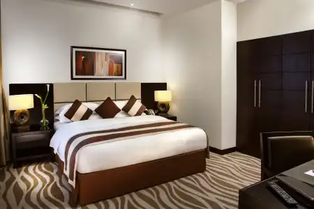 Cristal Abu Dhabi - 51