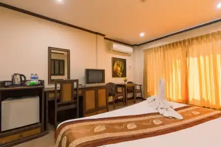 Seeka Boutique Resort - Relaxing Stay - Balcony, Pool & Near Beach - 65