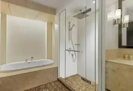 DoubleTree by Hilton Phuket Banthai Resort - 85