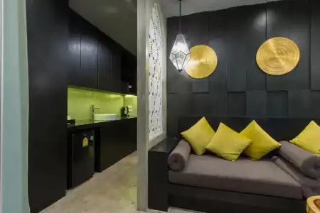 Patong Signature Boutique - 168