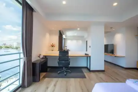 The Siam - 22