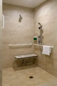 Courtyard by Marriott Old Town - 13