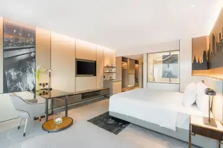 Pathumwan Princess - 32