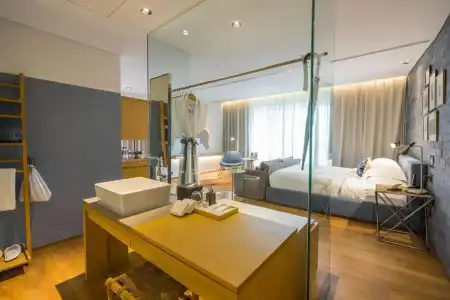 Ad Lib Bangkok - 9