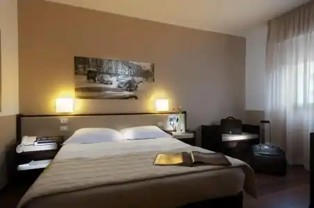 Astoria Palace - 7