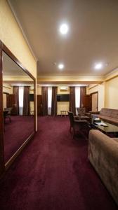 Grand Capital - 65