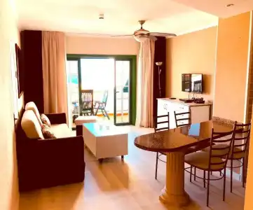 Regency Torviscas Apartments & Suites - 53