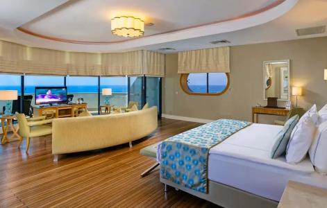 Titanic Deluxe Lara - 74