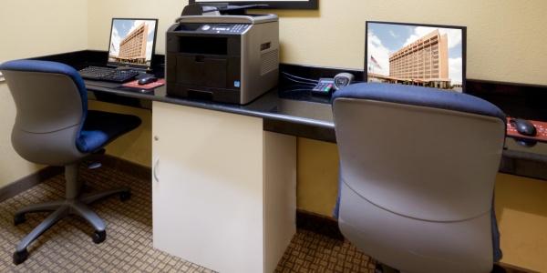 Crowne Plaza San Antonio Airport by IHG - 4