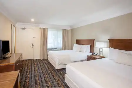 Days Inn by Wyndham San Diego Circle - 31