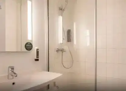 ibis Marseille Est La Valentine - 44