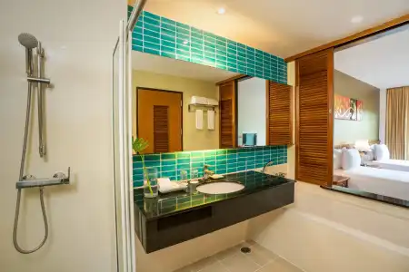 Naithonburi Beach Resort - 17