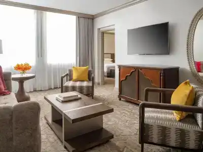 Hyatt Regency - 81