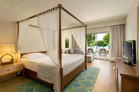 Xanadu Island - 4