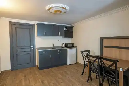 Piyes Otel - 120