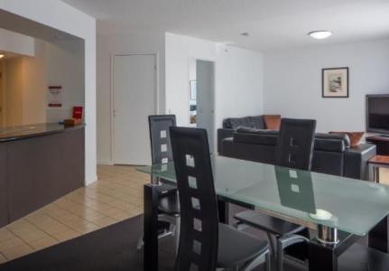 Broadbeach Savannah & Resort - 39