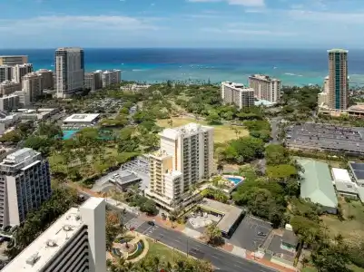 Luana Waikiki & Suites - 21