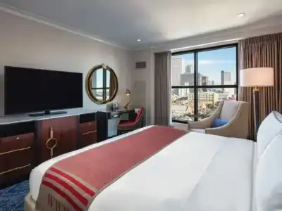 The Higgins New Orleans, Curio Collection by Hilton - 66