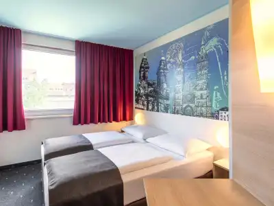 B&B Nürnberg-City - 25