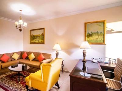 Mercure Dubai Barsha Heights Suites And Apartments - 85