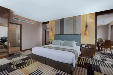 The Landmark Bangkok - 73