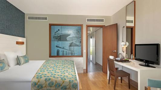 Titanic Deluxe Lara - 54