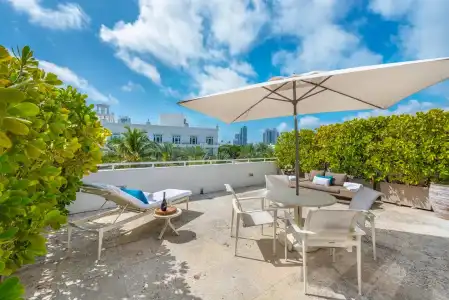 Bentley South Beach - 81