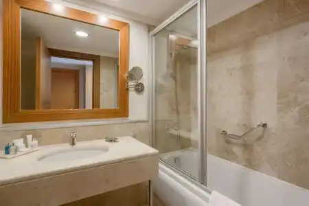 Radisson Blu Resort & Spa, Cesme - 85