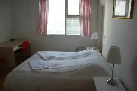 101 Guesthouse - 24