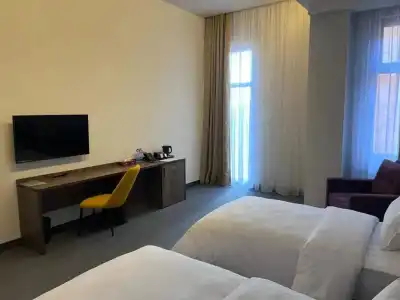 Grand Plaza - 52