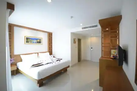 The Patong Center - 43
