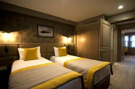 Seraglio & Suites - 105