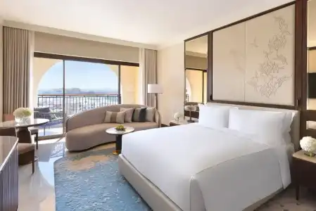 The Ritz-Carlton Abu Dhabi, Grand Canal - 30