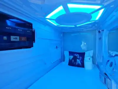 BEAT. Capsule Hostel @ Boat Quay - 11