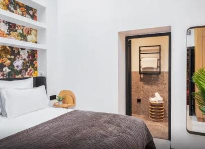 Maisons du Monde Hôtel & Suites - Marseille Vieux Port - 90