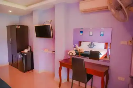 Patumnak Beach Guesthouse - 18