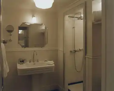 Château Voltaire - 52