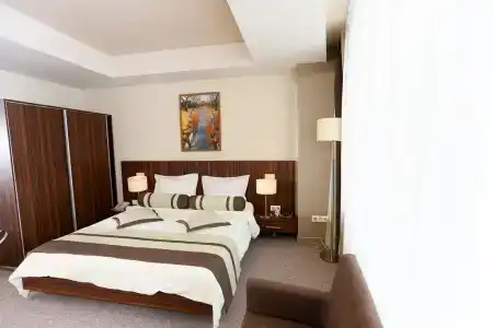 Spa Best Western Russian Manchester - 64