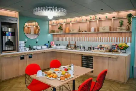 Ibis Paris Gare du Nord Château-Landon 10ème - 18