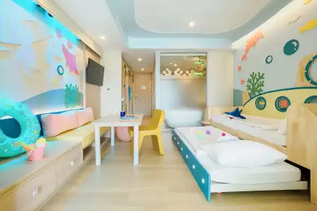 Katathani Phuket Beach Resort - 72